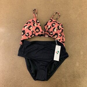 Stylish Swimwear Women's Medium Pink Leopard With Black Bottom One Piece NWT